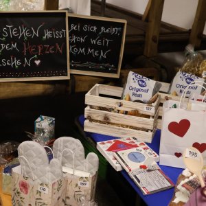 Tombola lädt ein